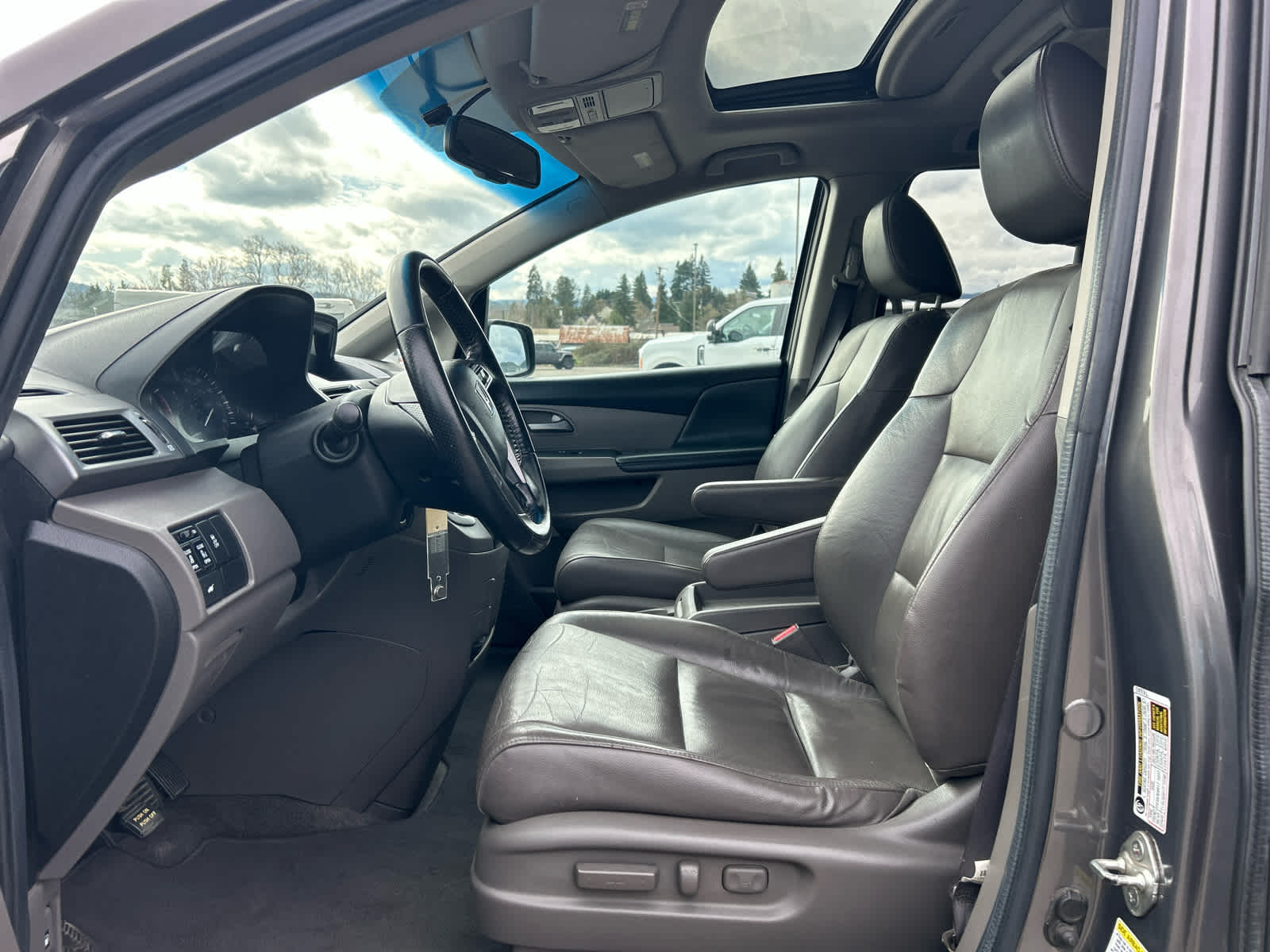 Thumbnail: 2012 Honda Odyssey - 9