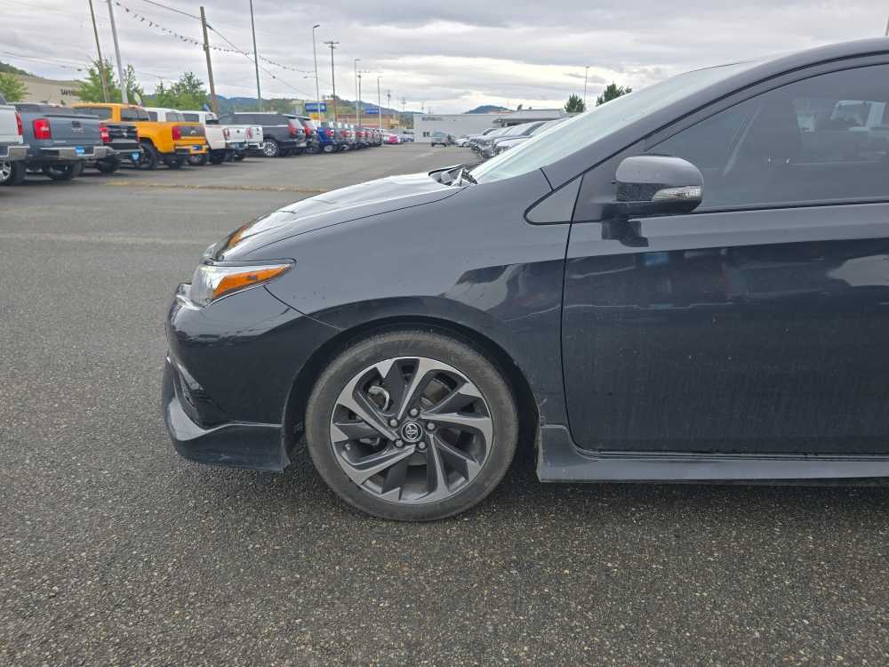 Thumbnail: 2018 Toyota Corolla iM - 13
