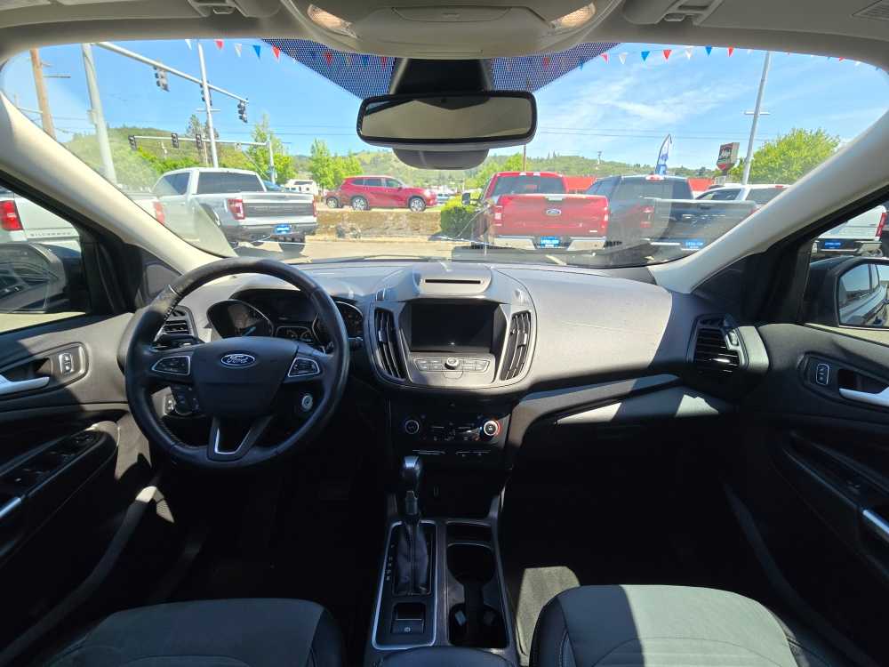 Thumbnail: 2018 Ford Escape - 15