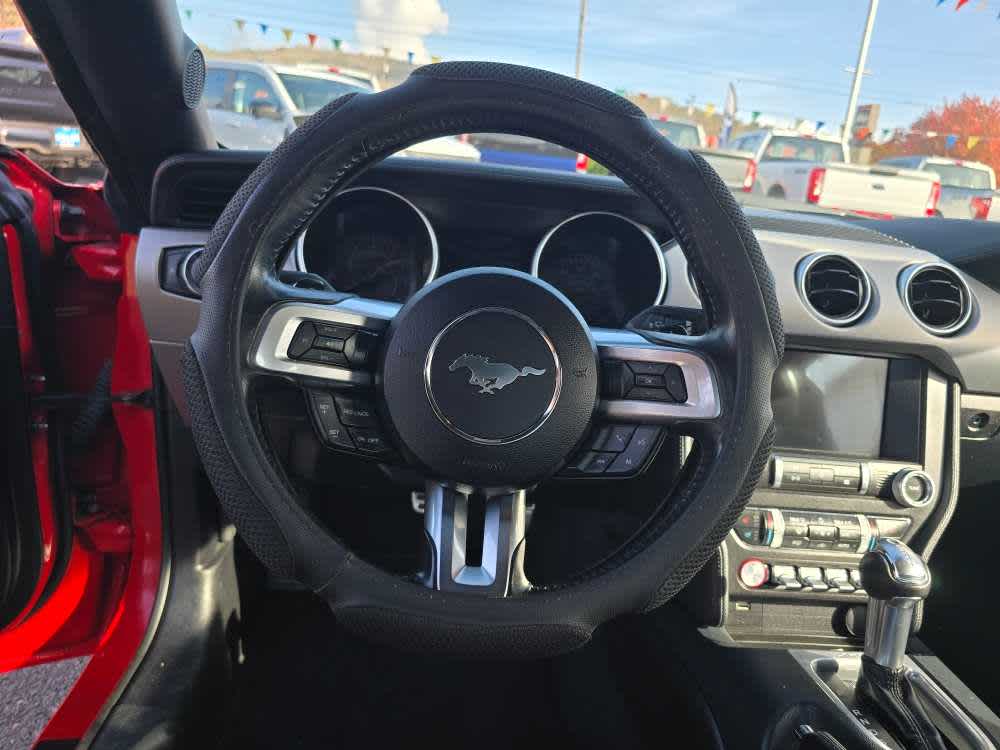 Thumbnail: 2022 Ford Mustang - 11