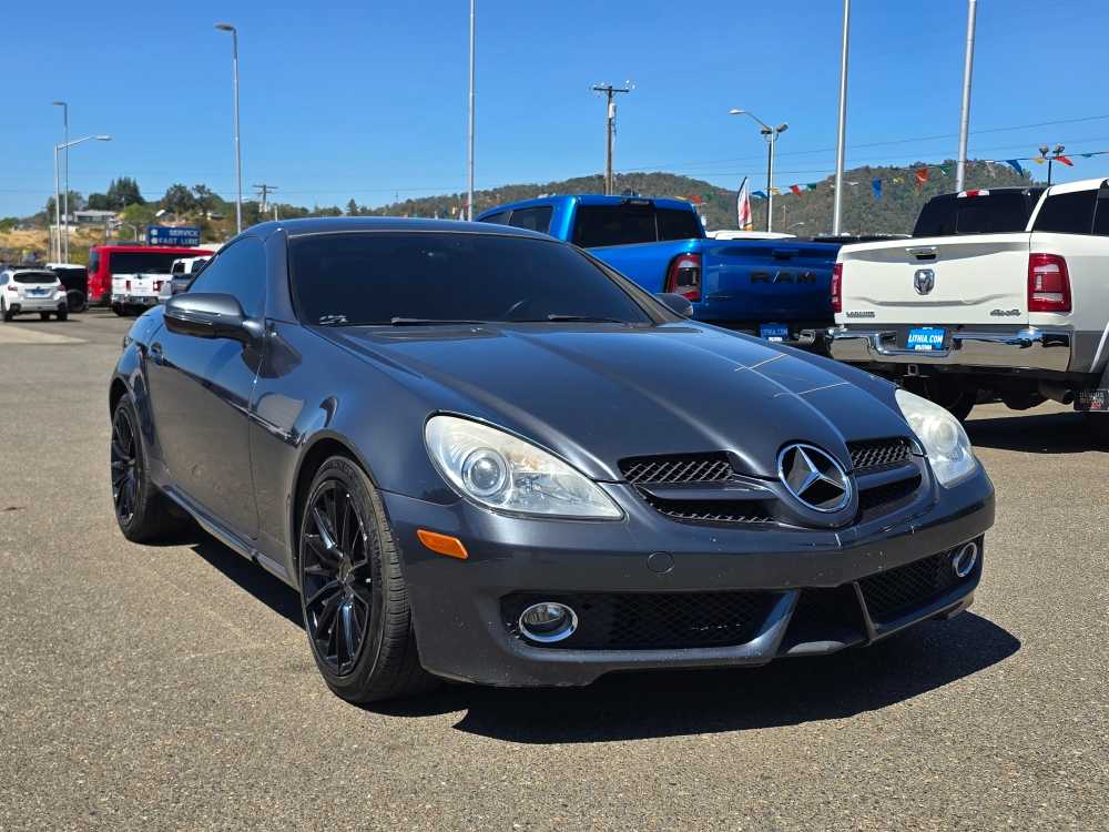 Thumbnail: 2010 Mercedes-Benz SLK - 7