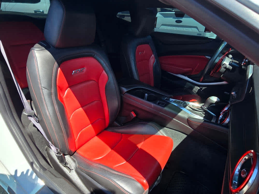 Thumbnail: 2016 Chevrolet Camaro - 12