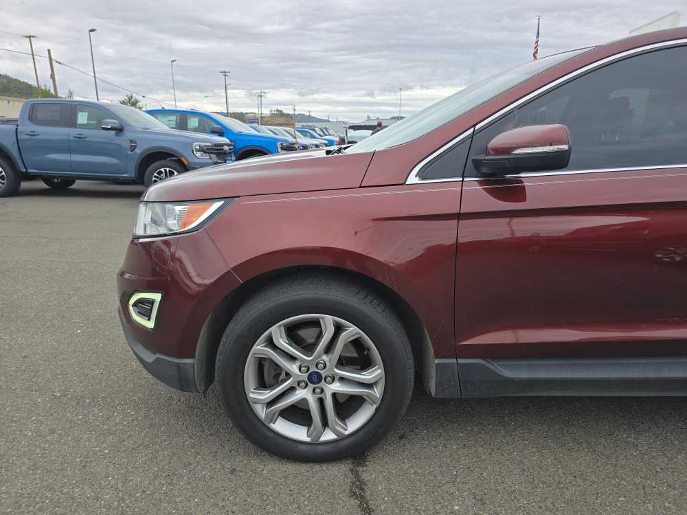Thumbnail: 2015 Ford Edge - 6
