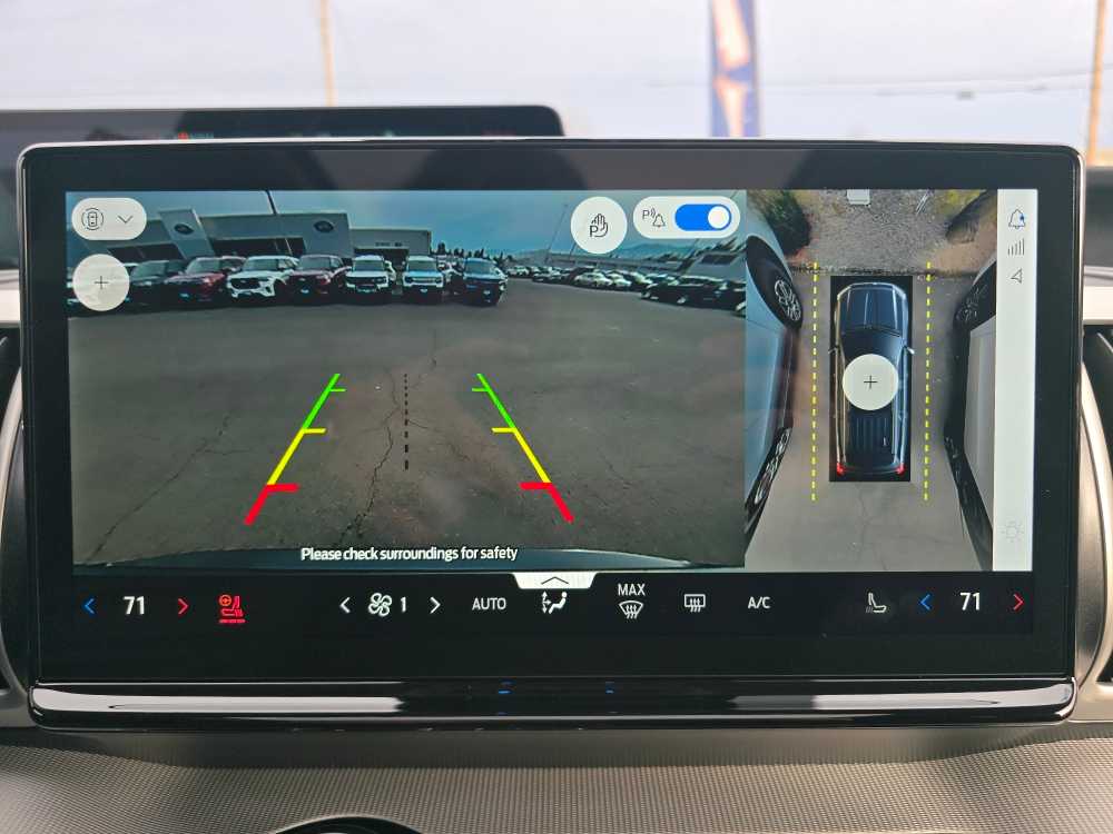 Thumbnail: 2026 Ford Expedition MAX - 20