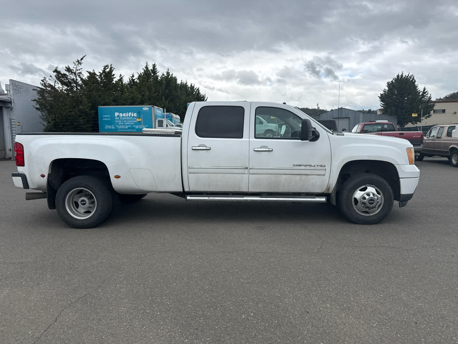 Thumbnail: 2011 GMC Sierra 3500 - 4