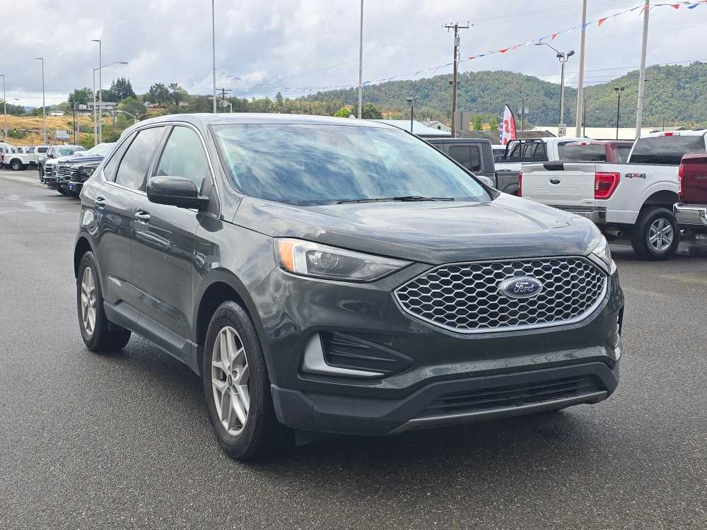 Thumbnail: 2024 Ford Edge - 4