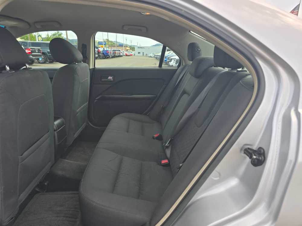 Thumbnail: 2012 Ford Fusion - 17