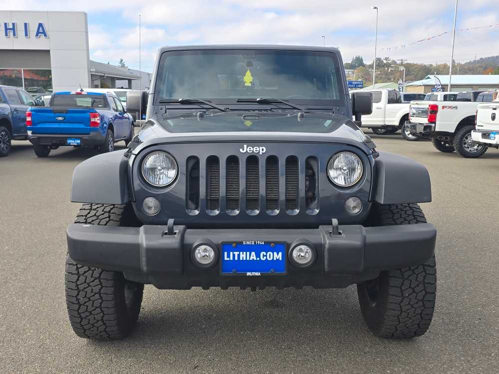 Thumbnail: 2016 Jeep Wrangler - 8