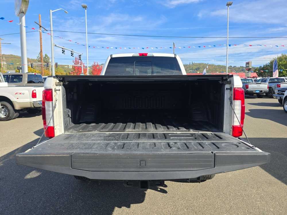 Thumbnail: 2019 Ford F-350 - 19