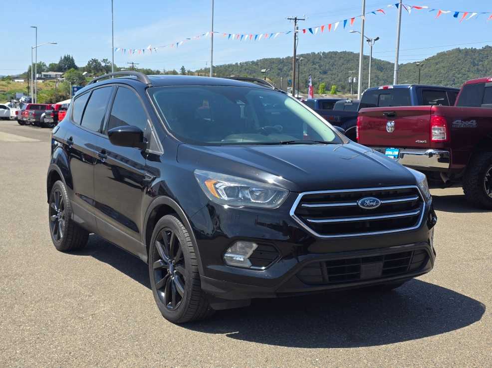 Thumbnail: 2018 Ford Escape - 7