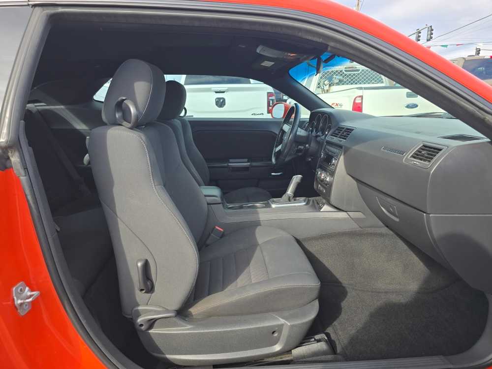 Thumbnail: 2010 Dodge Challenger - 17