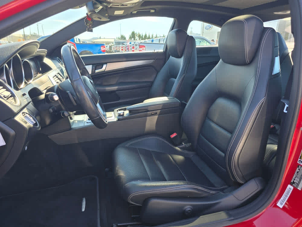 Thumbnail: 2014 Mercedes-Benz C-Class - 13