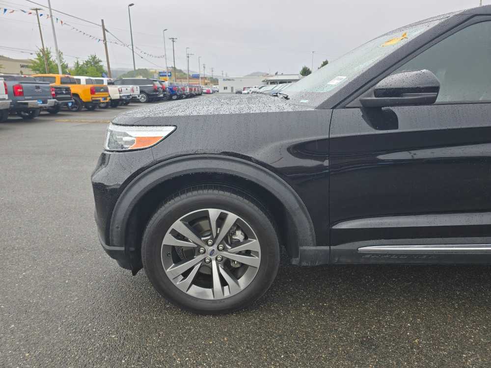 Thumbnail: 2020 Ford Explorer - 6