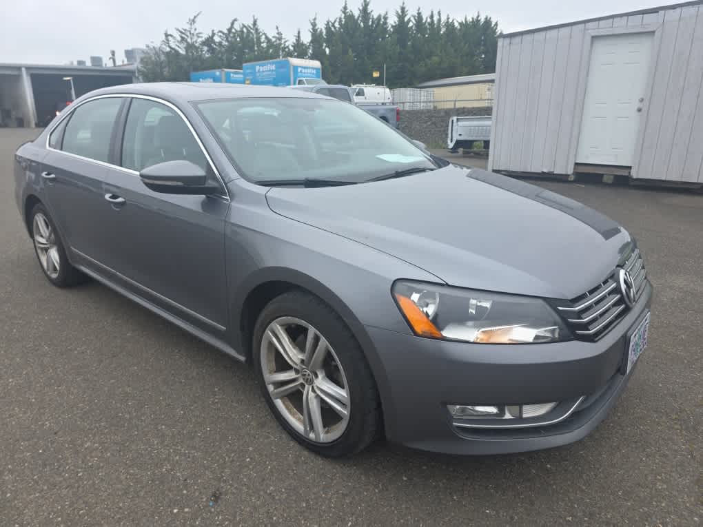 Thumbnail: 2012 Volkswagen Passat - 7