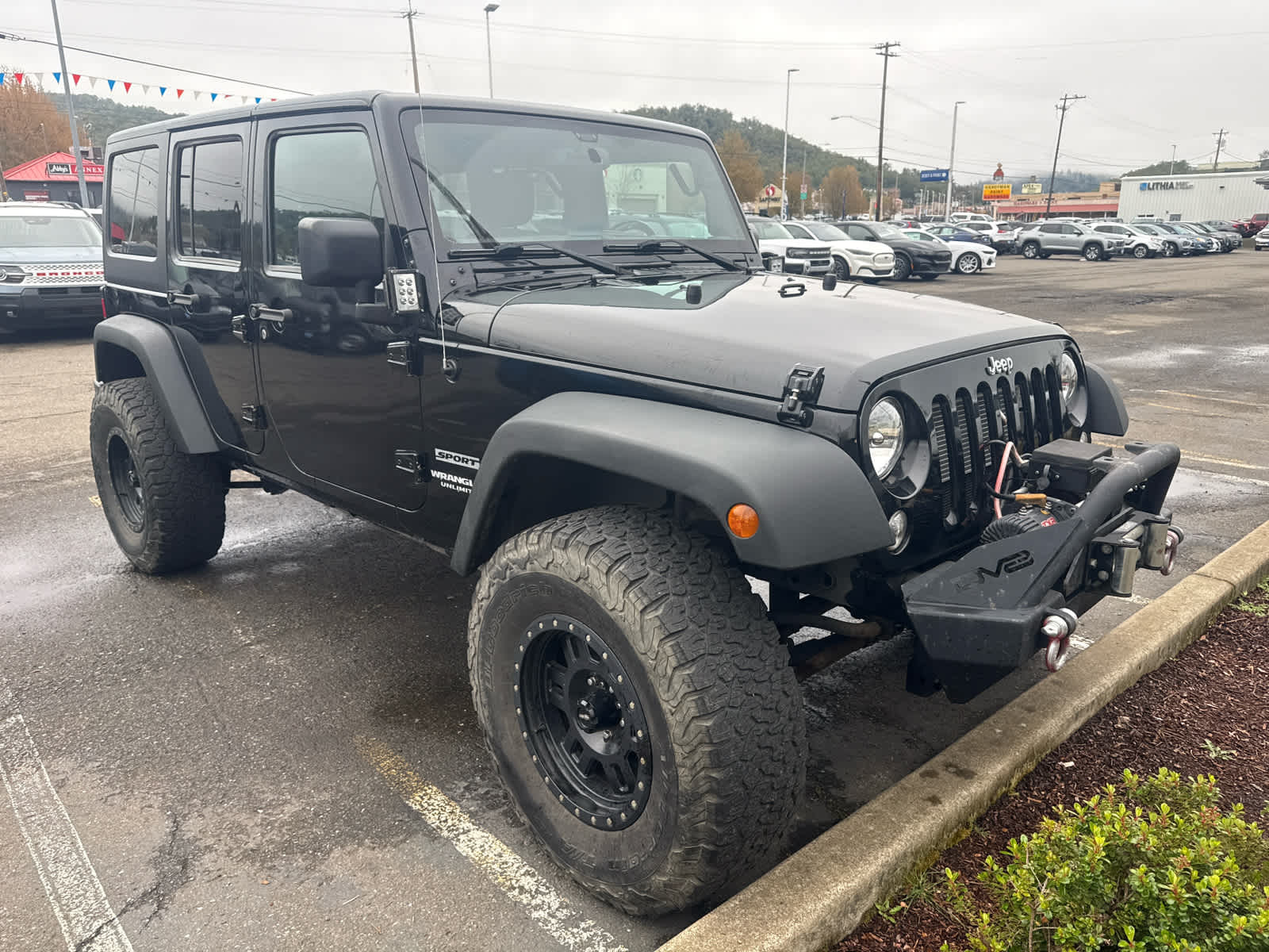 Thumbnail: 2016 Jeep Wrangler - 2