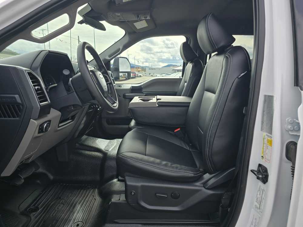 Thumbnail: 2022 Ford F-350 - 9