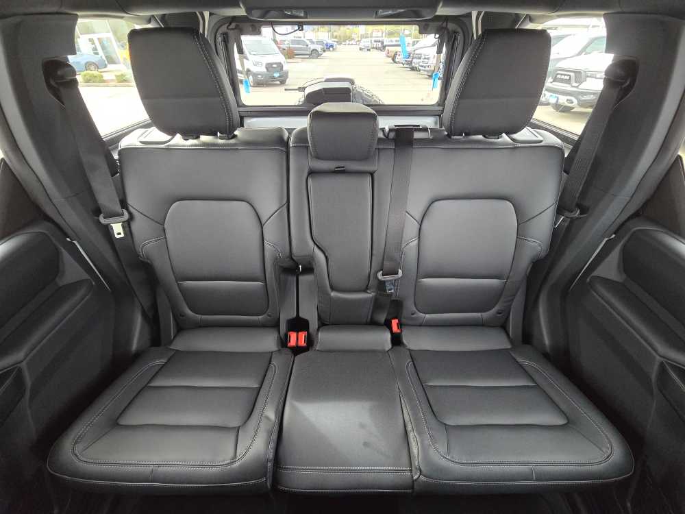 Thumbnail: 2025 Ford Bronco - 17