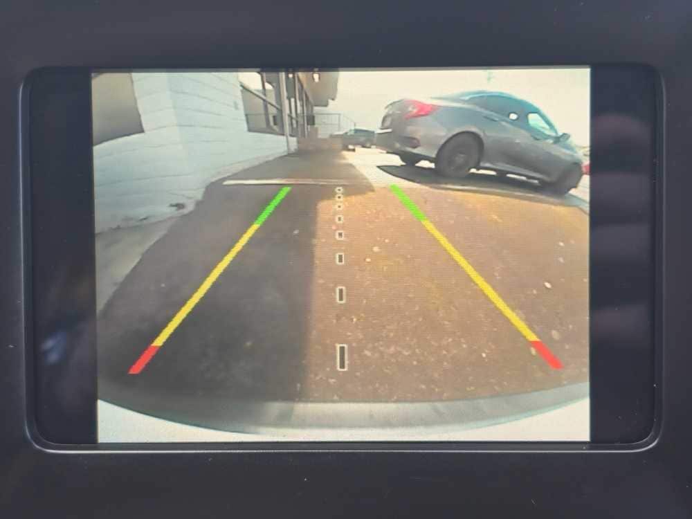 Thumbnail: 2020 Jeep Cherokee - 19