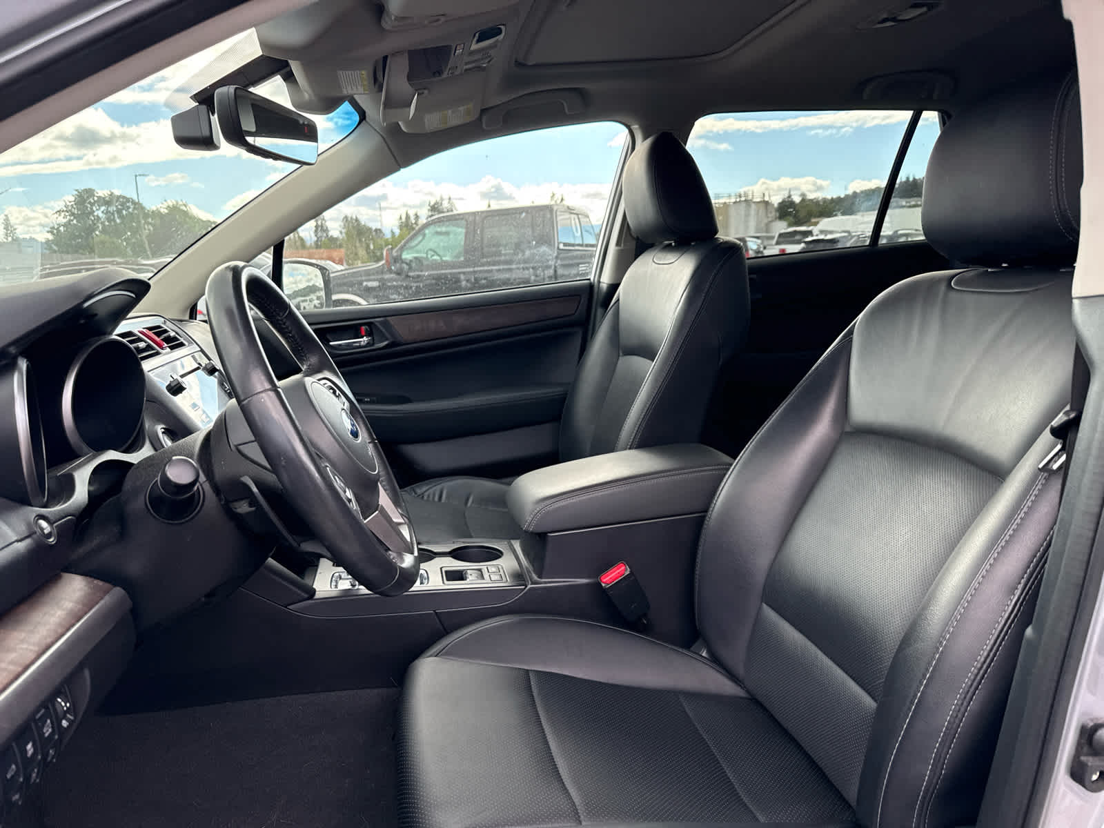 Thumbnail: 2017 Subaru Outback - 11