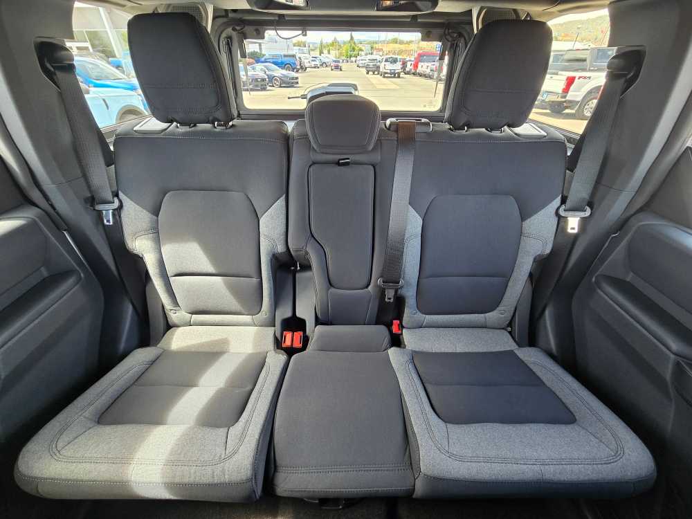 Thumbnail: 2025 Ford Bronco - 17