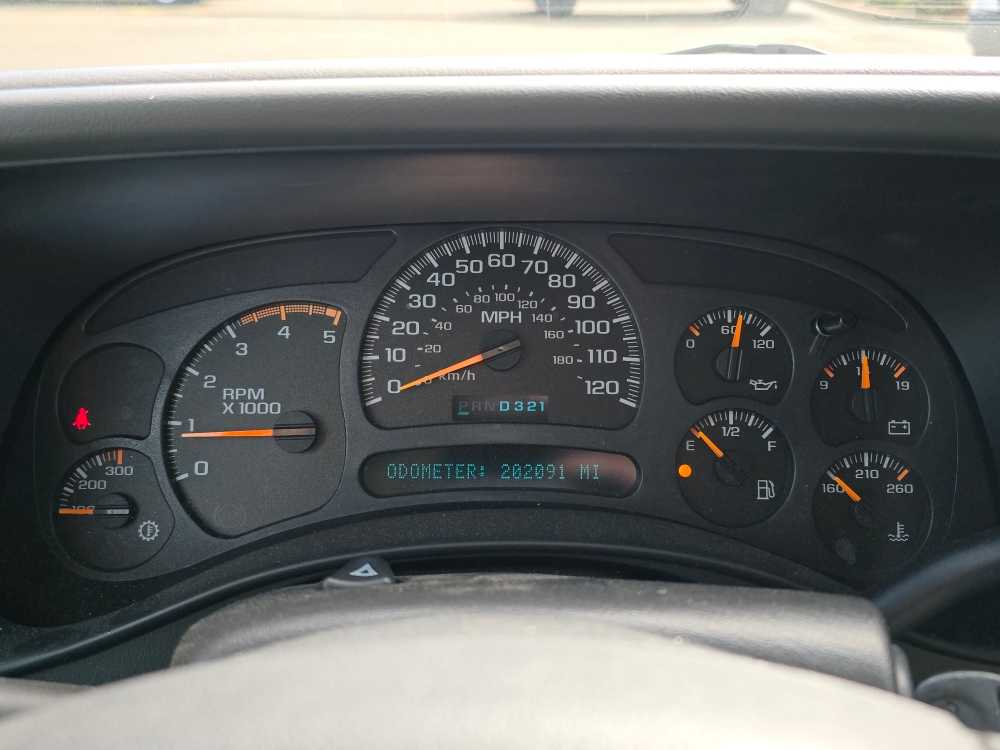 Thumbnail: 2003 Chevrolet Silverado 2500 - 21