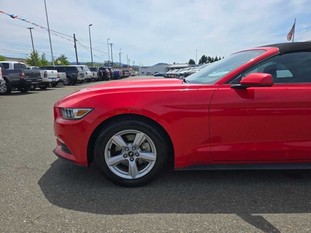 Thumbnail: 2016 Ford Mustang - 16