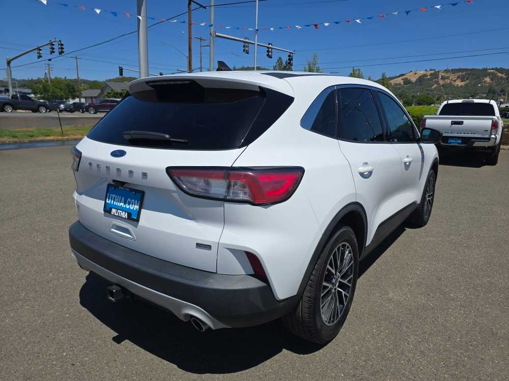 Thumbnail: 2022 Ford Escape - 5