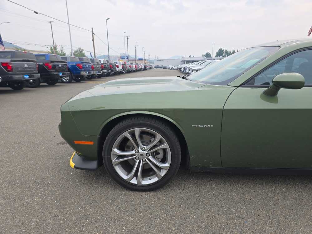 Thumbnail: 2022 Dodge Challenger - 6