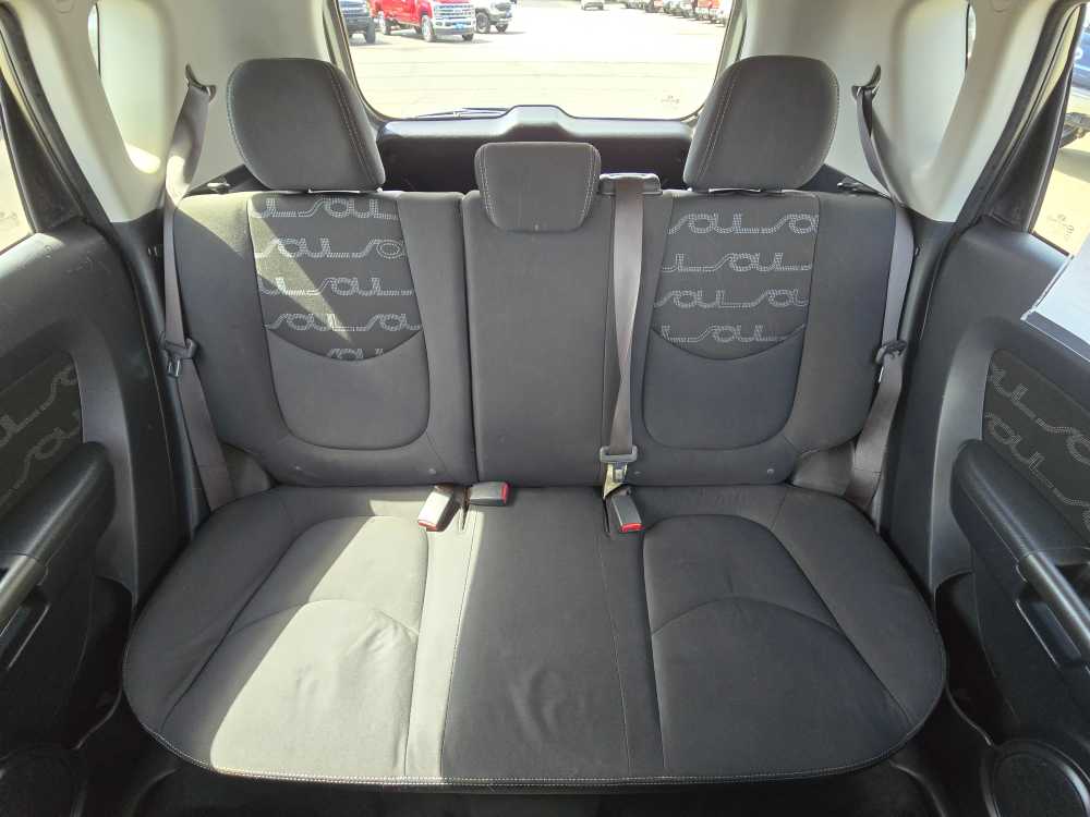 Thumbnail: 2012 Kia Soul - 17
