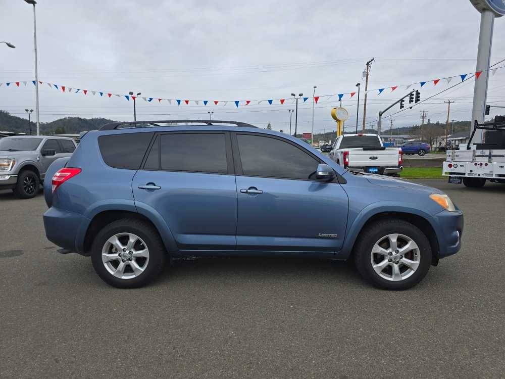 Thumbnail: 2009 Toyota RAV4 - 6