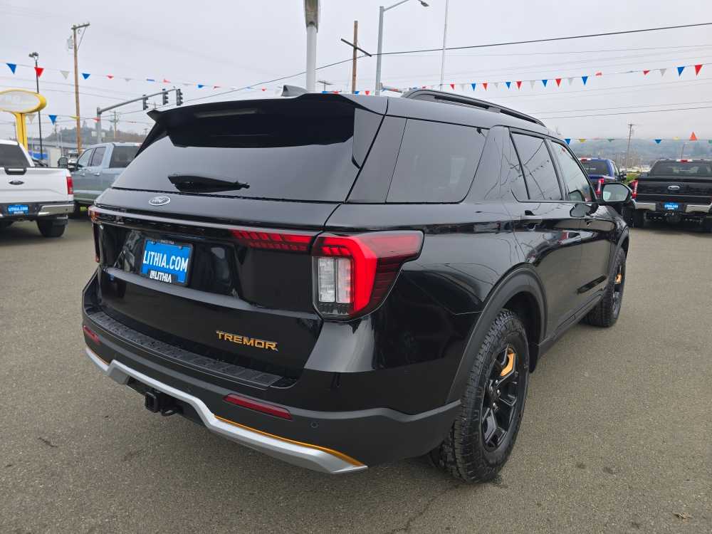 Thumbnail: 2026 Ford Explorer - 5