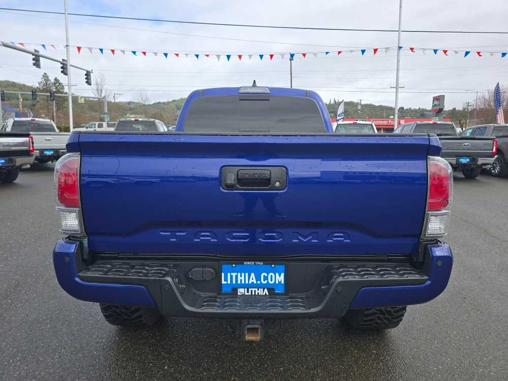 Thumbnail: 2023 Toyota Tacoma - 4
