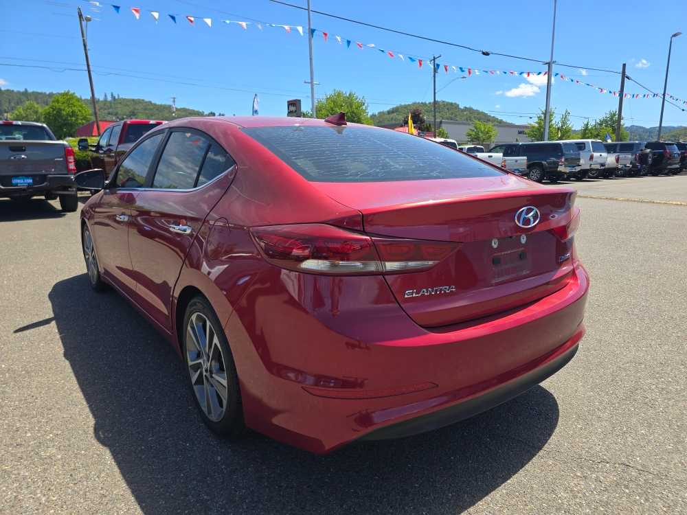 Thumbnail: 2017 Hyundai Elantra - 2