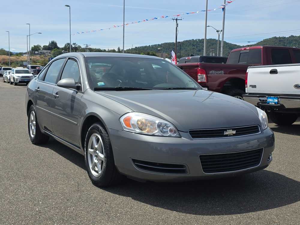 Thumbnail: 2008 Chevrolet Impala - 11