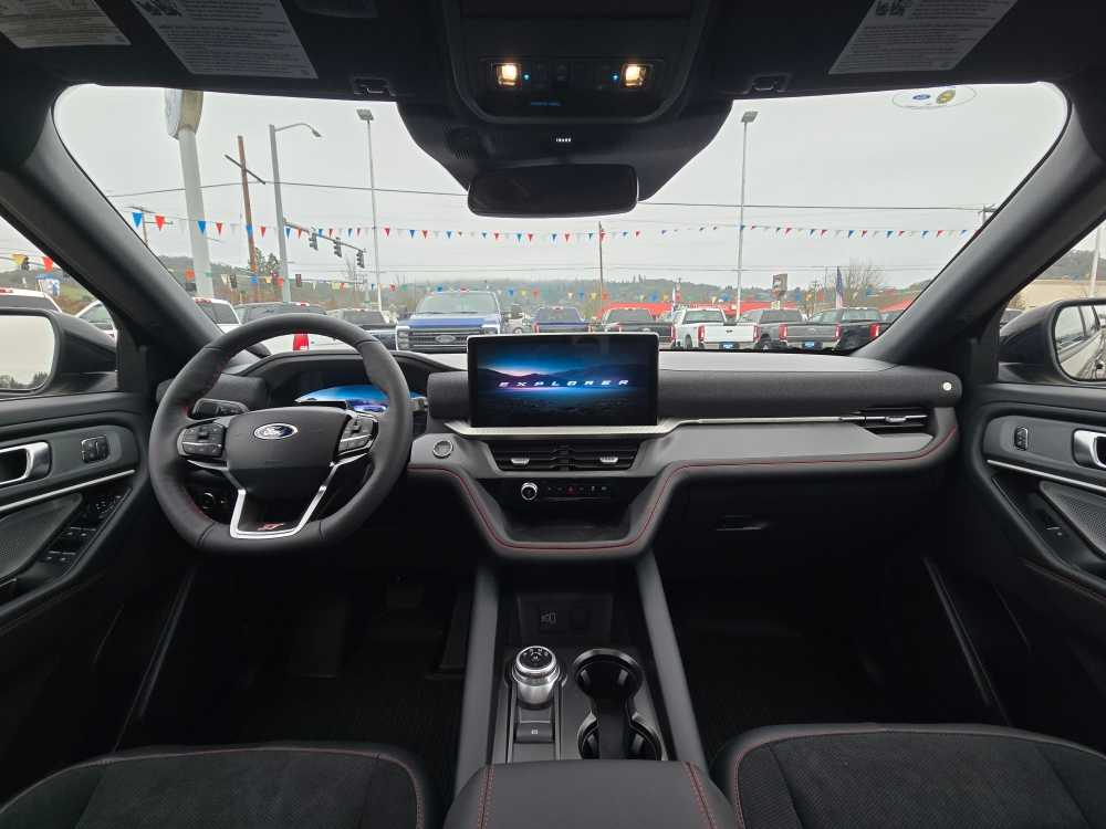 Thumbnail: 2026 Ford Explorer - 15