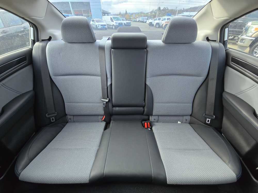 Thumbnail: 2017 Subaru Legacy - 17