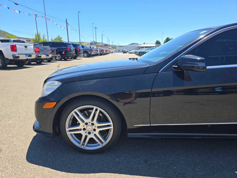 Thumbnail: 2010 Mercedes-Benz E-Class - 18