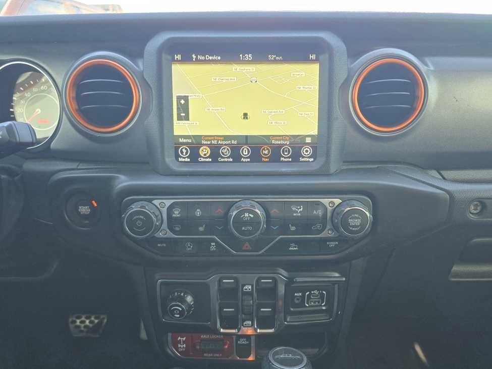 Thumbnail: 2021 Jeep Gladiator - 12