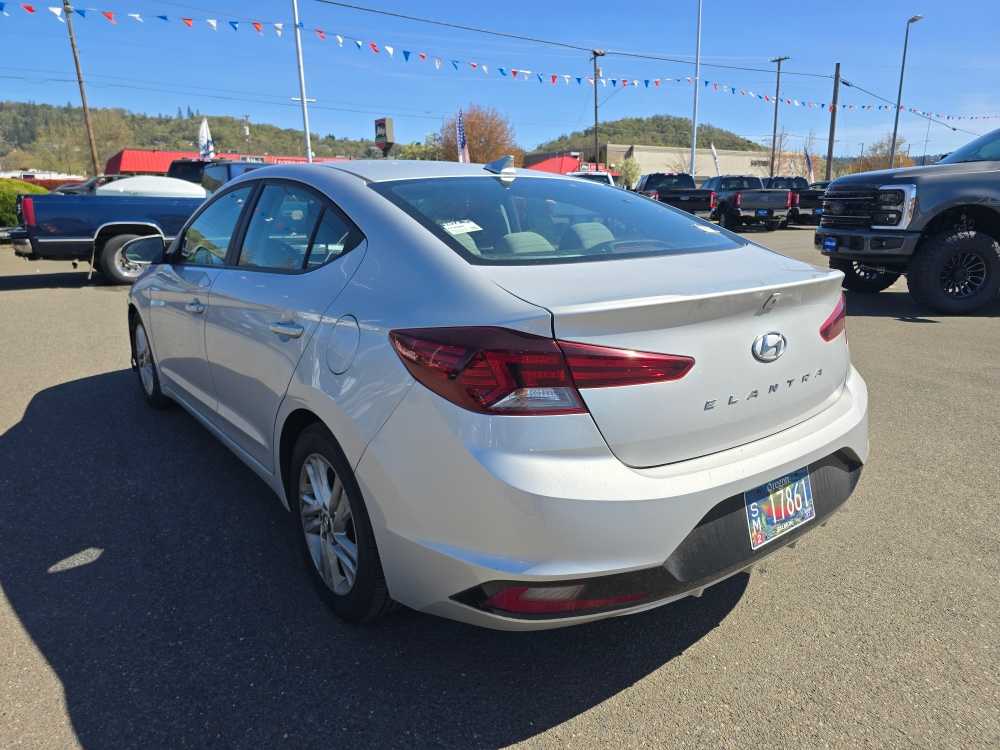 Thumbnail: 2019 Hyundai Elantra - 2