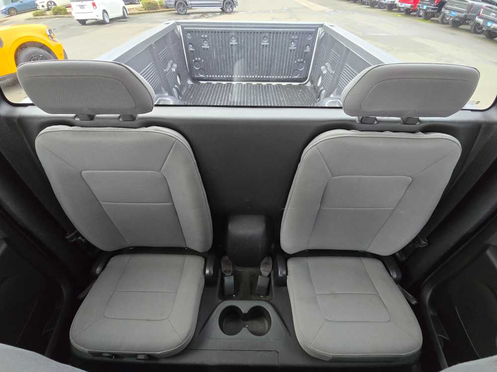 Thumbnail: 2016 Chevrolet Colorado - 16