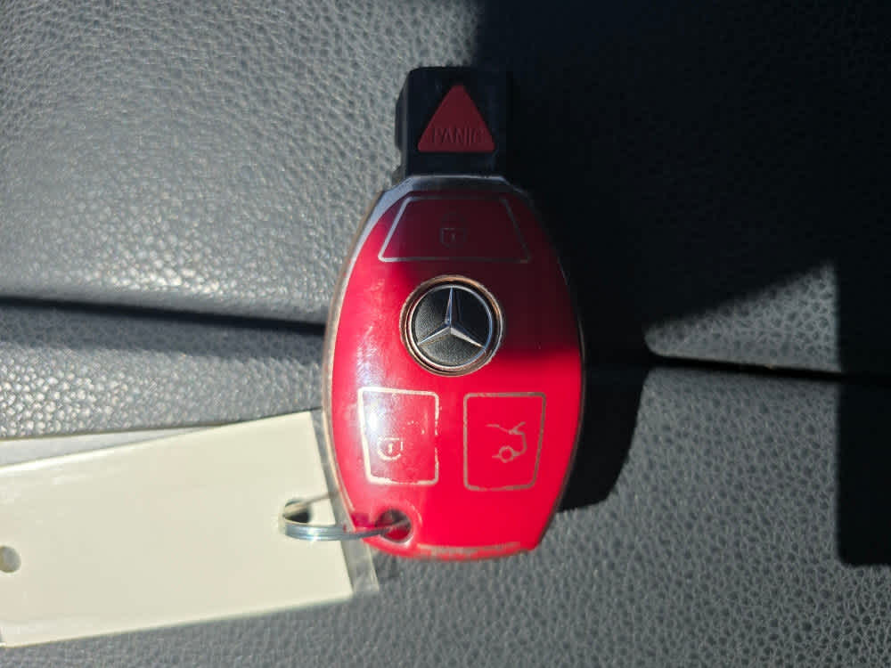 Thumbnail: 2014 Mercedes-Benz C-Class - 9