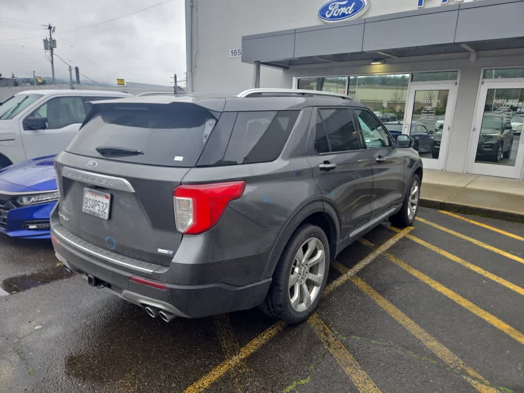 Thumbnail: 2020 Ford Explorer - 3