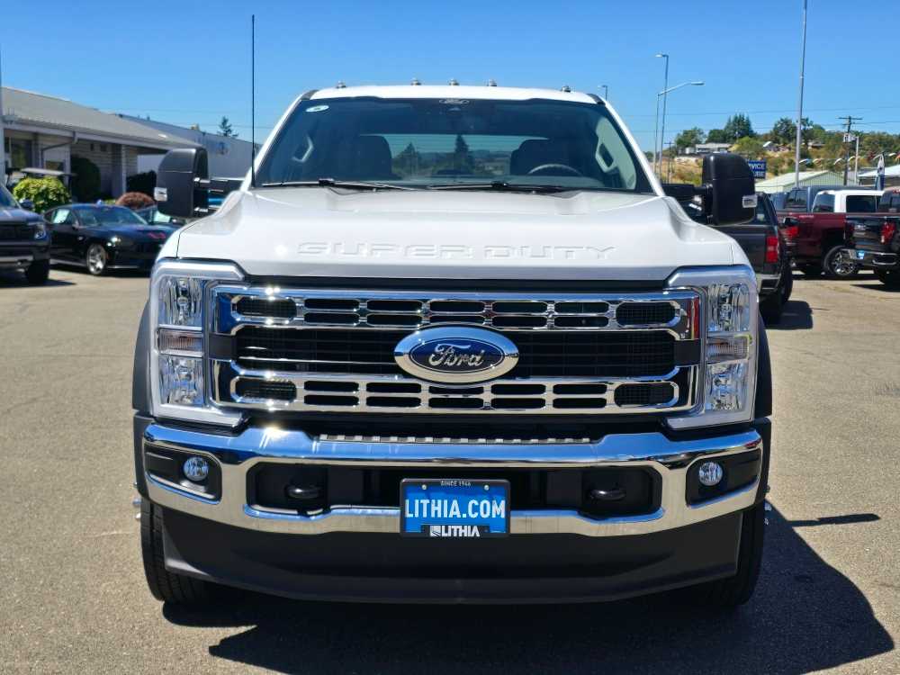 Thumbnail: 2025 Ford F-450 - 8