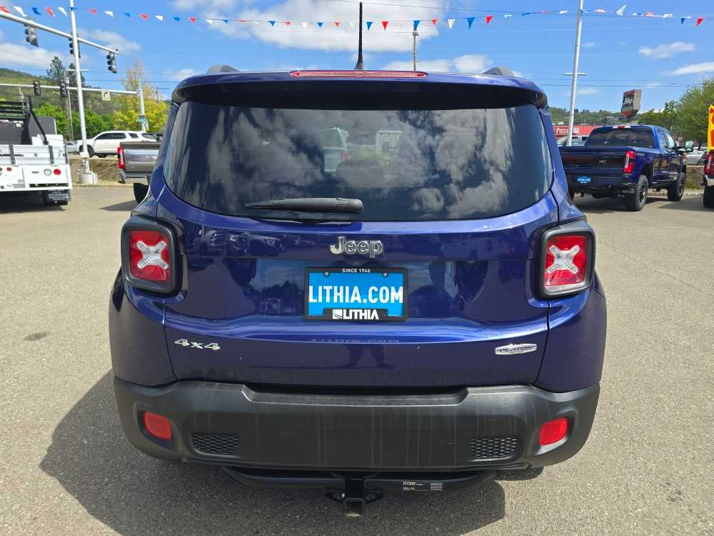 Thumbnail: 2016 Jeep Renegade - 4