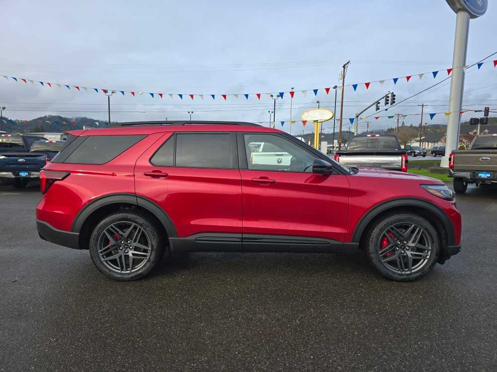 Thumbnail: 2026 Ford Explorer - 6