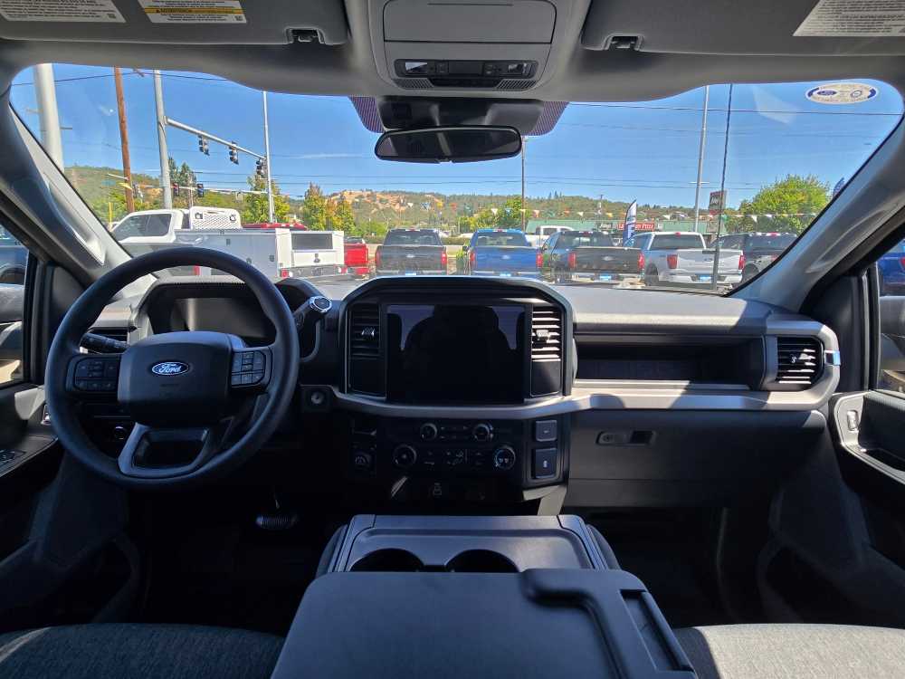 Thumbnail: 2025 Ford F-150 - 15