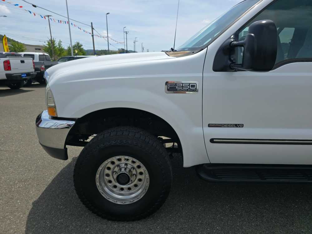 Thumbnail: 2000 Ford F-250 - 19