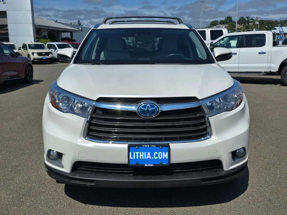 Thumbnail: 2015 Toyota Highlander - 8