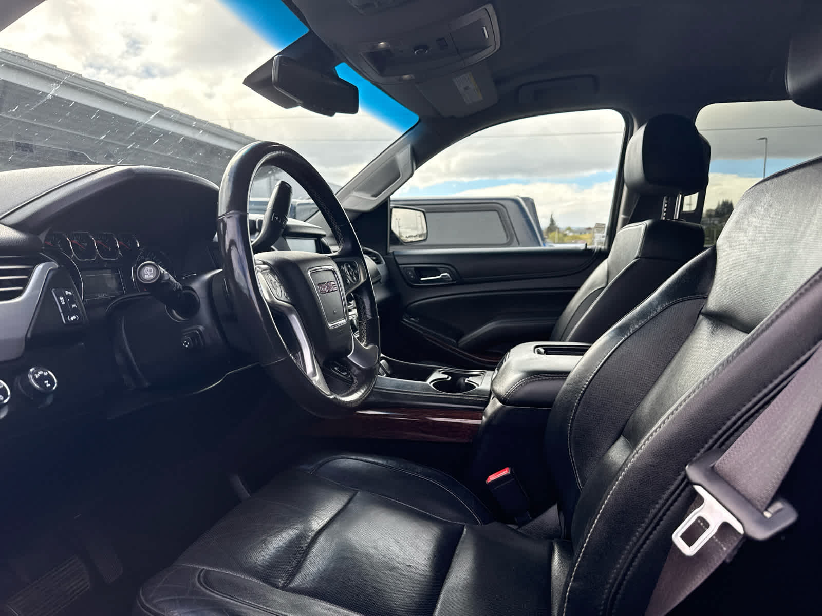 Thumbnail: 2017 GMC Yukon - 8