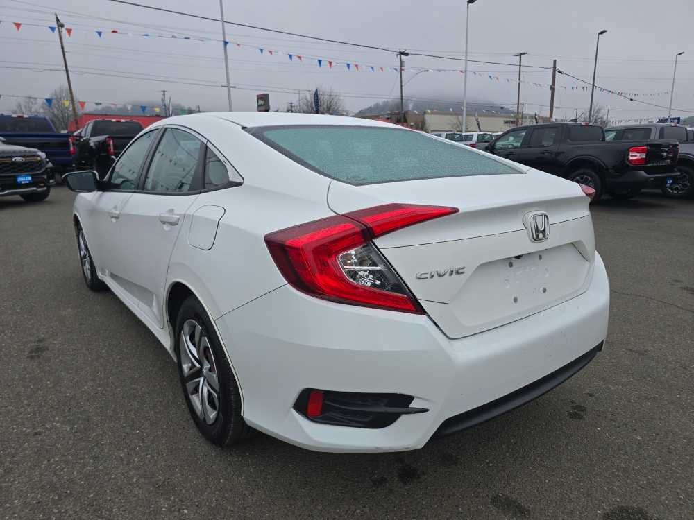 Thumbnail: 2016 Honda Civic - 3